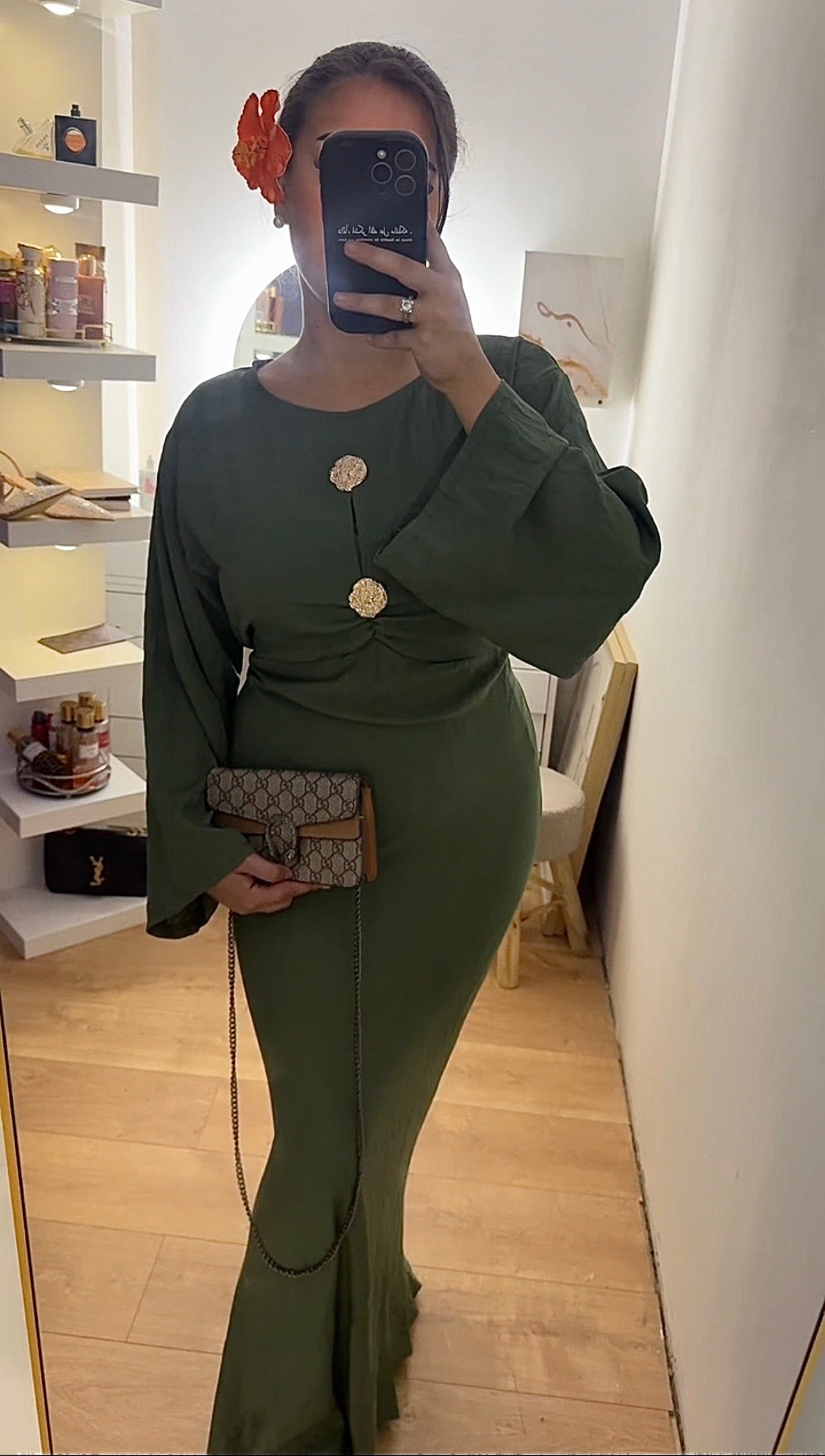 Robe Longue à Bouton dorée